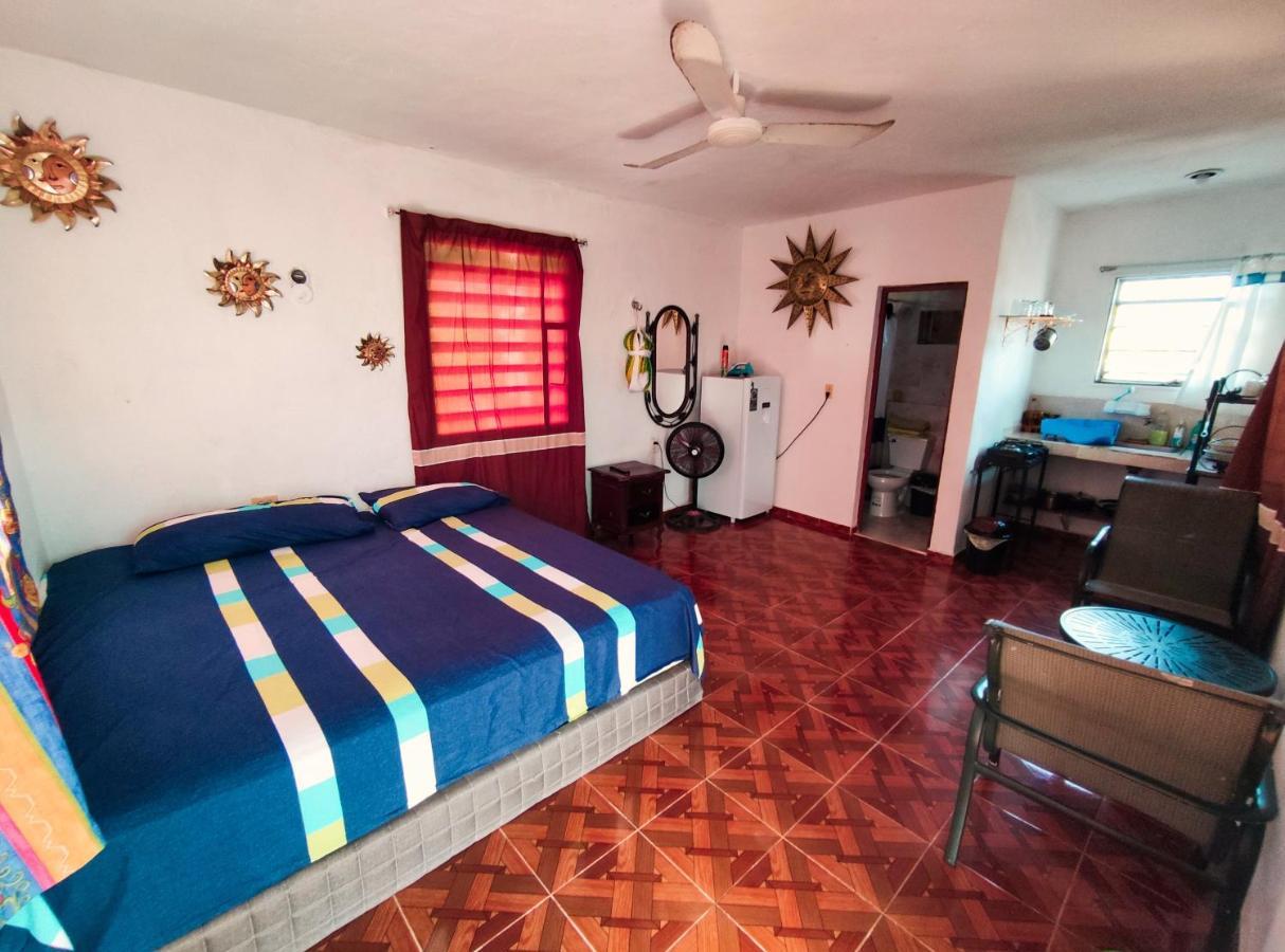 Casa Lili Luxury Valladolid "Fast Wifi, Hot Water, Kitchen & Tv" Exterior photo